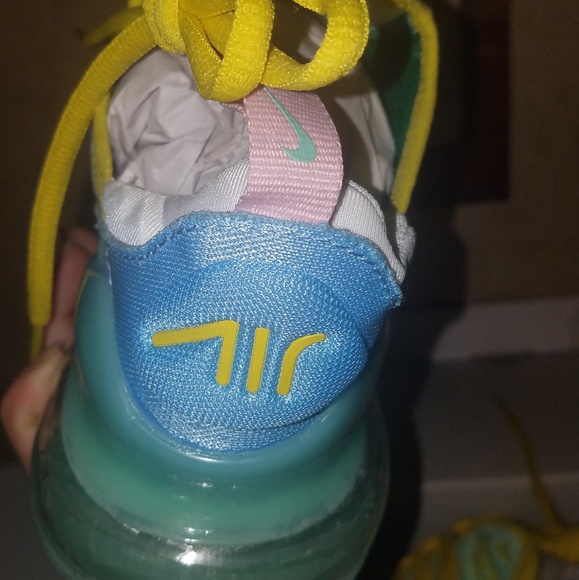 Shoes - Picture 4 of 4